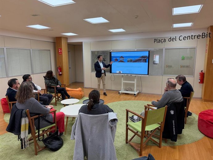 Presentación del proyecto 'XarMet' a los centros educativos de Menorca.