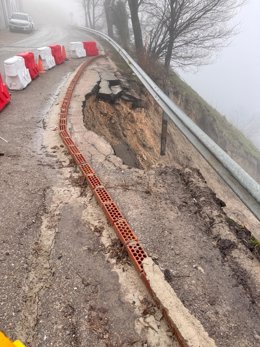 Estado de la JV-6003 a su paso por Iznatoraf