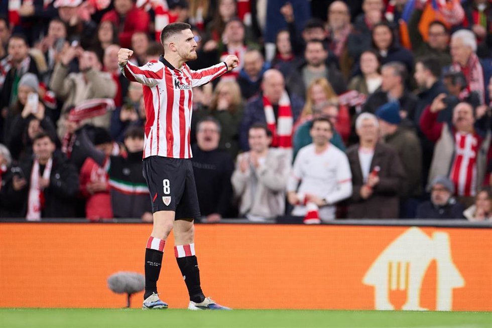 El jugador del Athletic Club Oihan Sancet celebrando un gol.