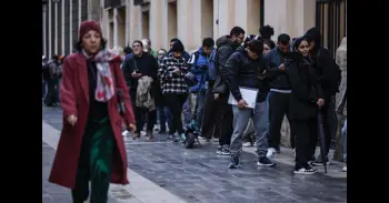 El Gobierno comprobará con informe policial que los migrantes solicitantes de regularización no suponen ninguna amenaza