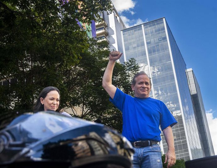 Archivo - El exdiputado Juan Pablo Guanipa y la líder de la opisición venezolana Maria Corina Machado