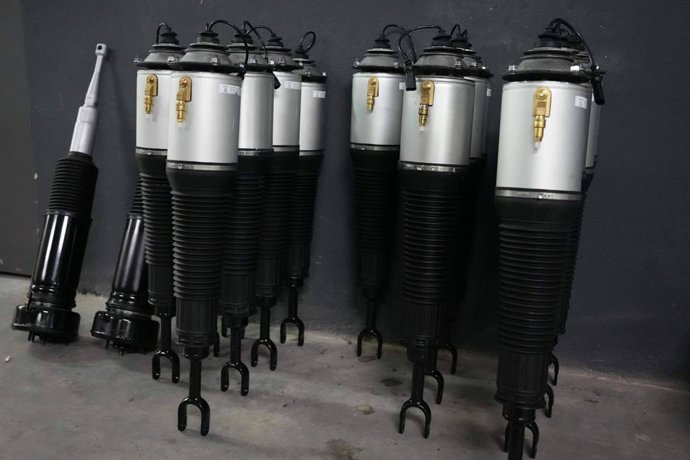 Especialistas en Suspensión Neumática y Reparación de cajas transfer a nivel nacional con Cosmocar