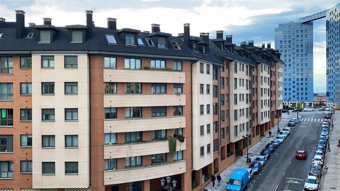 Archivo - Viviendas en Oviedo.
