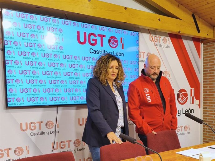 El vicesecretario general de Política Sindical y Salud Laboral de UGT Castilla y León, Alberto Miguel Lorenzo, momentos antes de la rueda de prensa en Valladolid.