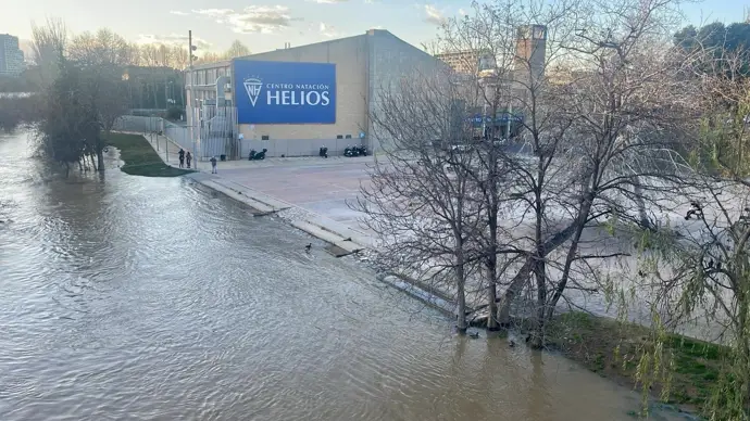 Crecida del Ebro en Zaragoza, 19 de febrero de 2026 - EUROPA PRESS