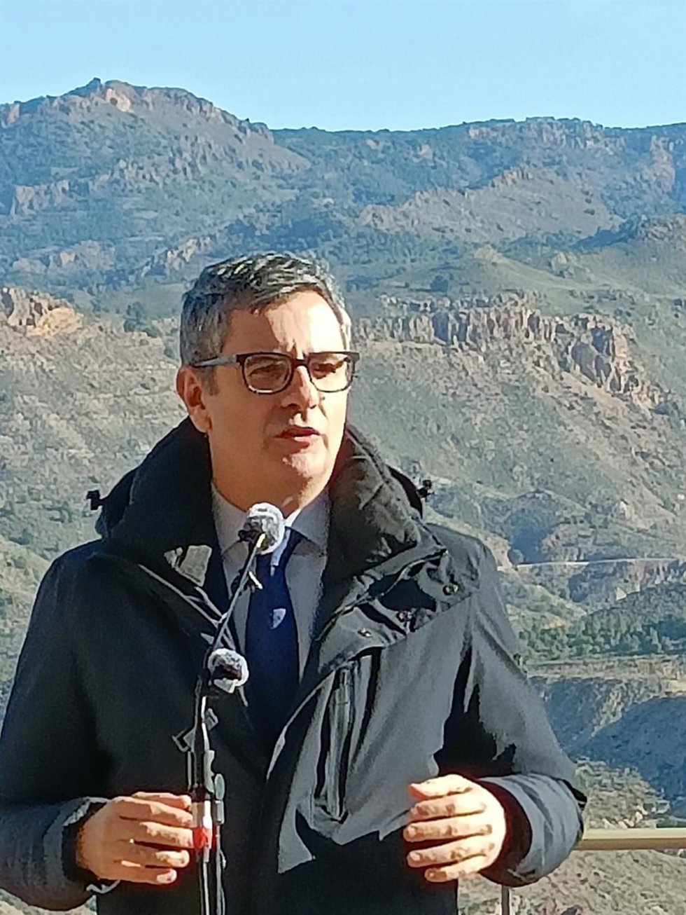 El ministro de la Presidencia, Justicia y Relaciones con las Cortes, Félix Bolaños, en el Parador de Lorca