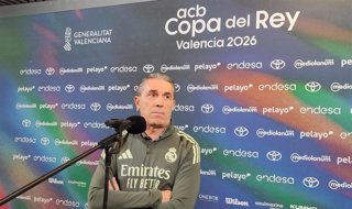 El entrenador del Real Madrid de baloncesto, Sergio Scariolo, en atención a medios en la Copa del Rey de Valencia 2026