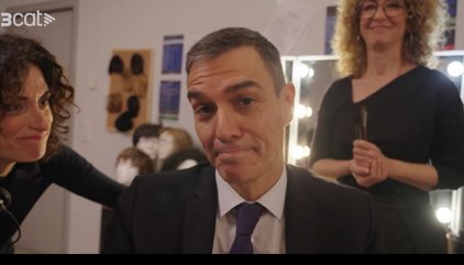 Pedro Sánchez sorprende con un cameo en el 20 aniversario de Polònia en TV3: "Quizá deba mejorar la imitación"