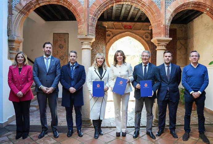 La Diputación invertirá cuatro millones de euros en la adecuación del antiguo Hospital Comarcal de la Serranía como sede de la Facultad de Ciencias de la Salud de Ronda.