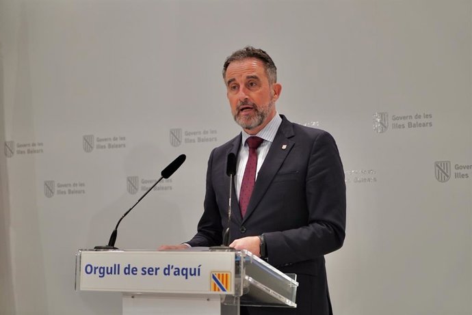 El conseller de Vivienda, Territorio y Movilidad, José Luis Mateo