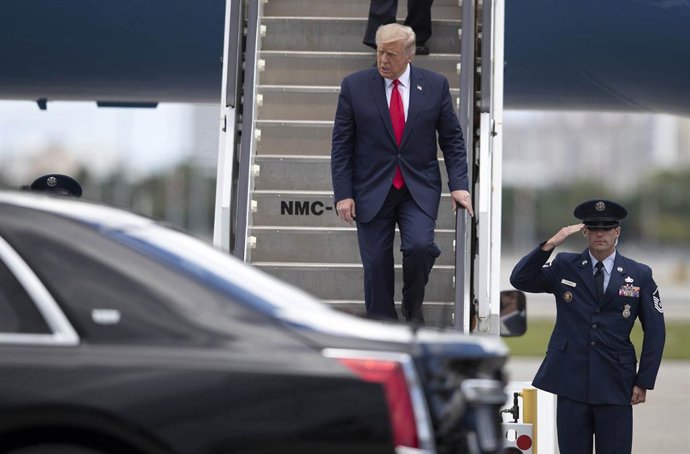 September 8, 2020, West Palm Beach, Florida, USA: President Donald Trump arrives at Palm Beach International Airport in West Palm Beach, Monday September 8, 2020.