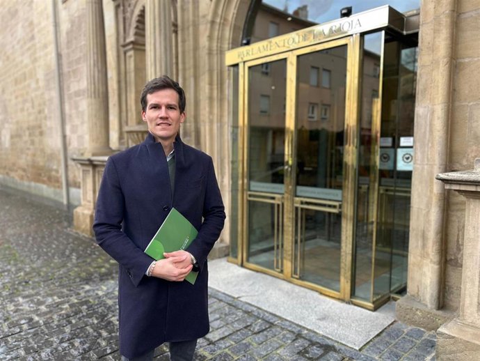 El portavoz del Grupo Parlamentario VOX, Ángel Alda.