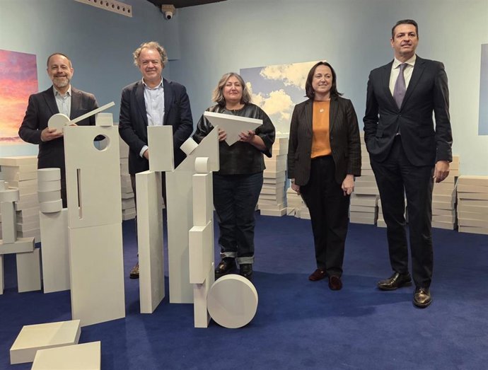 El Centre Pompidou Málaga ha presentado este viernes las nuevas instalaciones que ocuparán el Espacio Joven hasta febrero de 2027 en colaboración con Fundación 'la Caixa'.