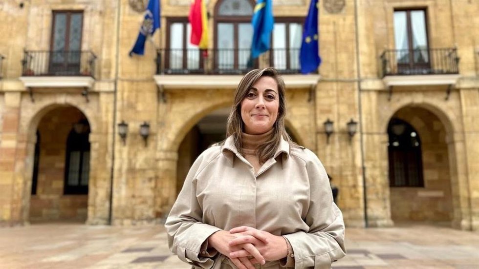 Archivo - La portavoz de Vox en el Ayuntamiento de Oviedo, Sonsoles Peralta.