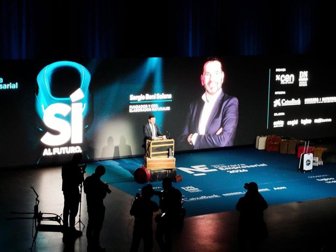 El fundador y propietario de Elaborados Naturales, Sergio Beni, en el acto de entrega del Premio Navarra Empresarial
