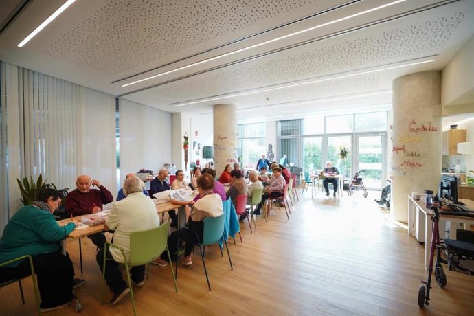 LAR zentro bat Gasteizen