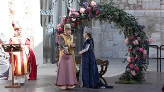 Enlace entre Isabel de Segura y Pedro de Azagra, en la plaza de la Catedral de Teruel.