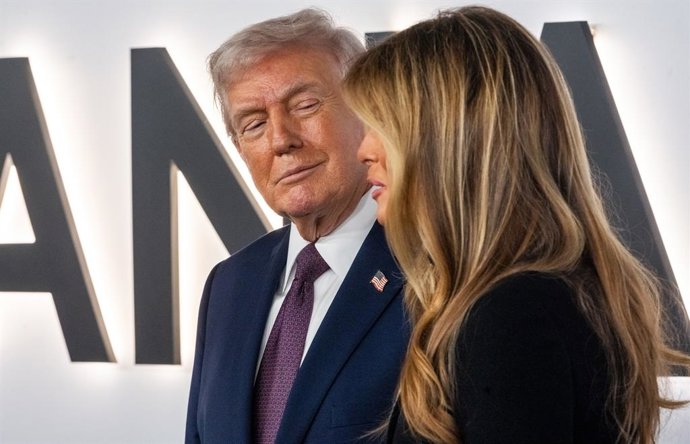 Donald Trump proclama a Melania "gran estrella de cine" pese al fiasco en taquilla: "En una familia no caben dos"