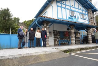 Gobierno Vasco y Ayuntamiento de Trapagaran firman un convenio para celebrar el centenario del funicular de Larreineta.