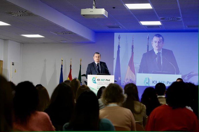 El consejero de Sanidad, Presidencia y Emergencias, Antonio Sanz.