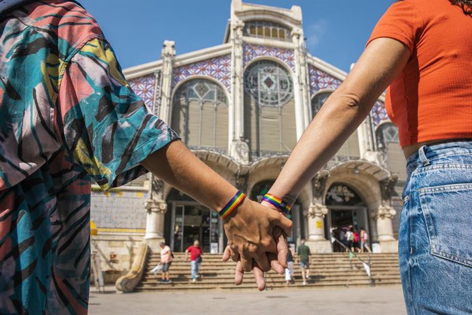 Archivo - Arxiu- L'Associació Espanyola de Persones Transsexuals impartirà la primera Formació de ciutat dels Gai Games València