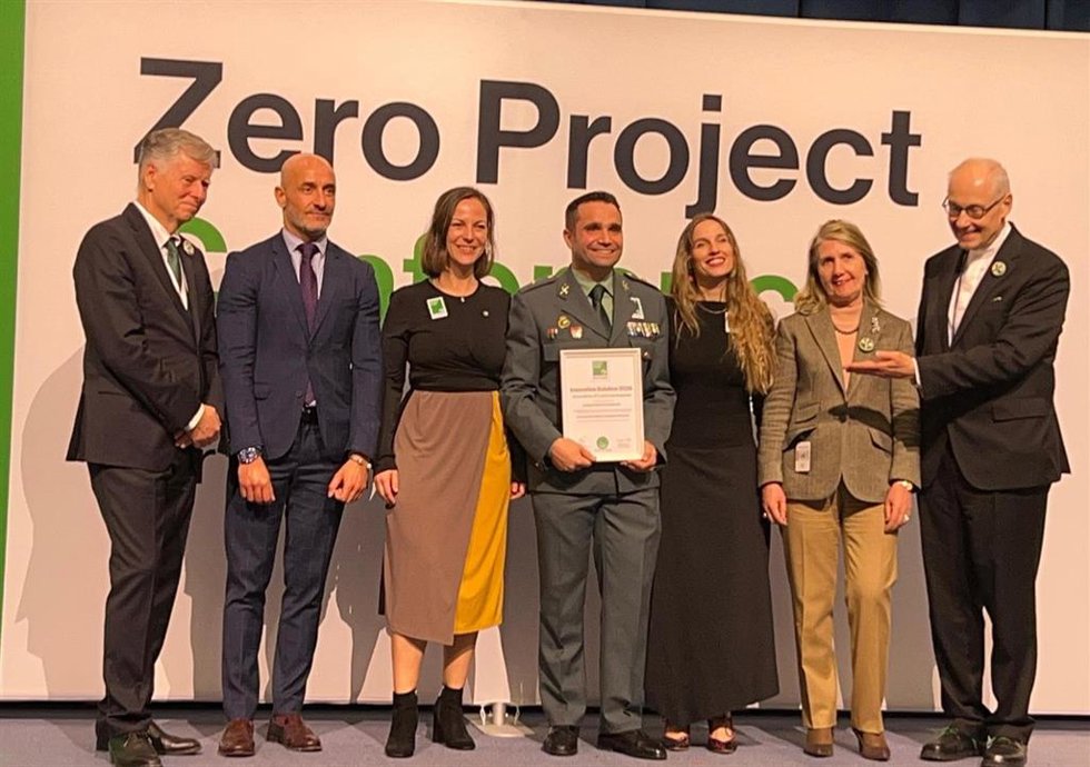 Guardia Civil y Fundación ONCE, galardonadas en la Conferencia Internacional Zero Project por su guía comunicativa de pictogramas