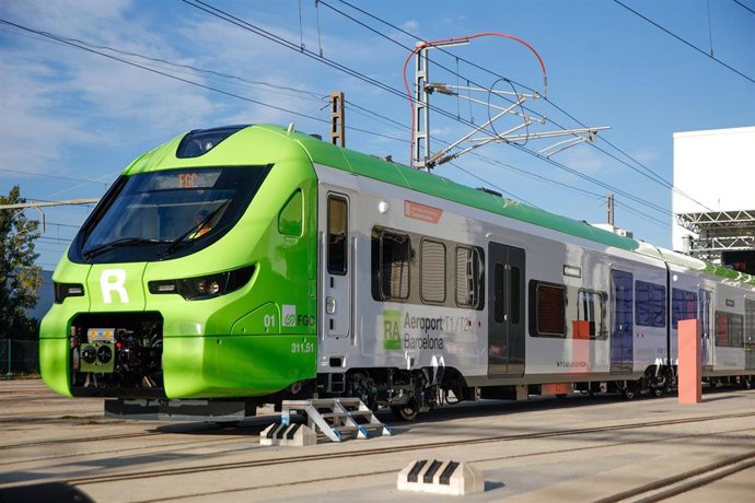 Archivo - Presentación de los primeros trenes eléctricos de FGC 