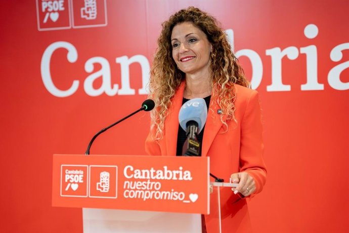 Archivo - El PSOE censura los "ataques" del PP al fiscal superior de Cantabria