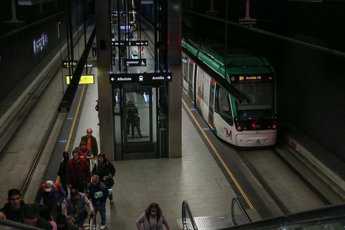 Archivo - Estación de Recogidas del Metro de Granada.