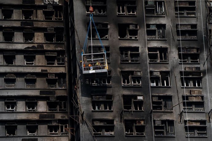 Incendio en el complejo residencial Wang Fuk Court de Hong Kong