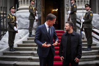 Archivo - Imagen de archivo de un encuentro en Kiev entre el secretario general de la OTAN, Mark Rutte, y el presidente de Ucrania, Volodimir Zelenski 