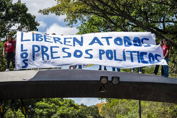 Protestas en Caracas por la liberación a presos políticos 