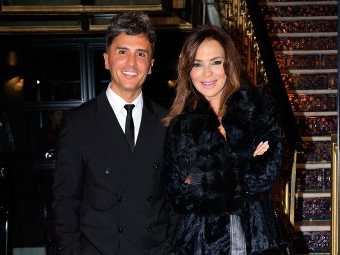 Archivo - Olga Moreno y Agustín Etienne en la fiesta de Navidad de Cuarzo. Europa Press