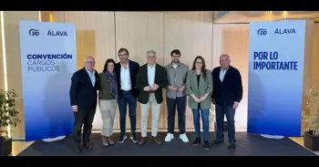 De Andrés advierte a PNV que "la centralidad se pierde cuando vas de la mano de Otegi para que no digan que eres facha"