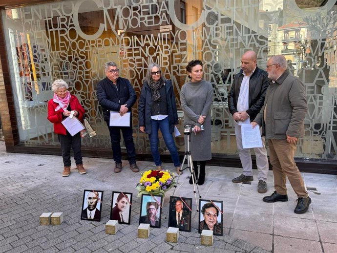 Homenaje a vecinos de Aller deportados a campos de concentración nazis.