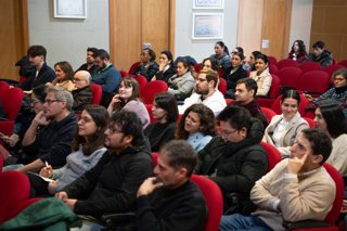 Seminario estratégico sobre regeneración de suelos mineros y economía circular.