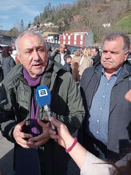 El secretario general de UGT, Pepe Álvarez, en el homenaje a Manuel Llaneza, fundador del SOMA, en Mieres.