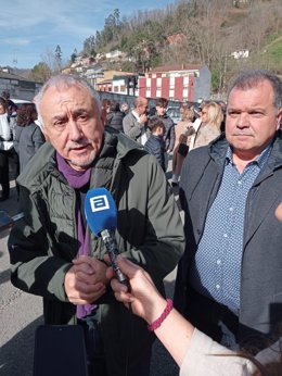 El secretario general de UGT, Pepe Álvarez, en el homenaje a Manuel Llaneza en Mieres.