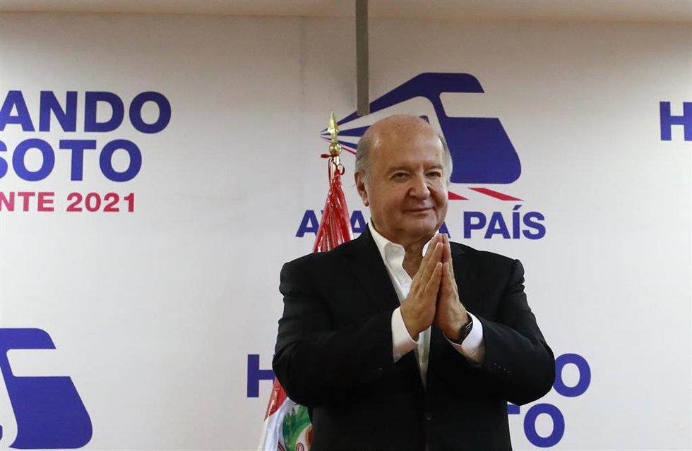 Archivo - El economista peruano Hernando de Soto, nombrado primer ministro 