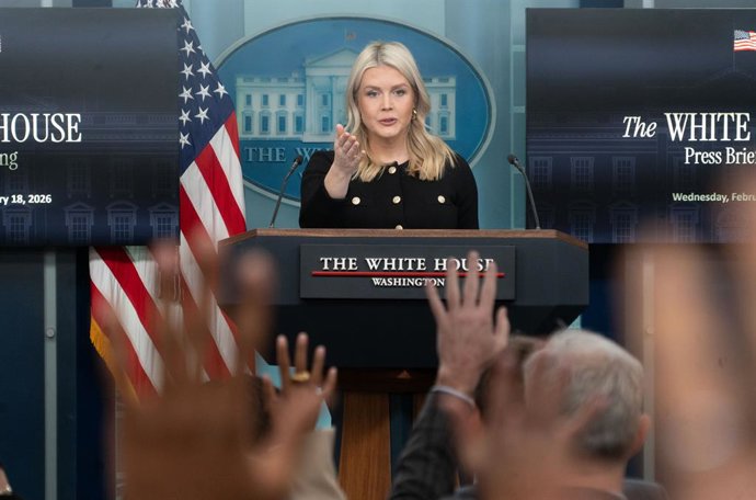 WASHINGTON, Feb. 19, 2026  -- White House Press Secretary Karoline Leavitt gestures during a press briefing at the White House in Washington, D.C., the United States, on Feb. 18, 2026. The White House on Wednesday declined to set a deadline for the U.S.-I