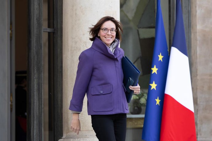 Archivo - December 2, 2025, Paris, France, France: Weekly cabinet meeting at the Elysee palace - French Minister of Action and Public Accounts Amelie de Montchalin POLITIQUE, CONSEIL DES MINISTRES