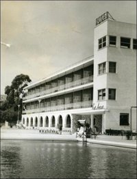 El Gobierno regional adscribe al Instituto de Turismo el antiguo hospital Los Arcos para destinarlo a uso hotelero