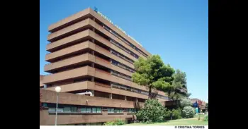 Un hombre resulta afectado por inhalación de humo tras un incendio en su vivienda en Albacete