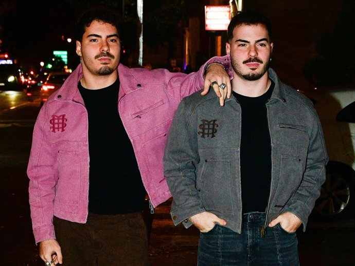 Archivo - Gemeliers En Una Imagen De Archivo