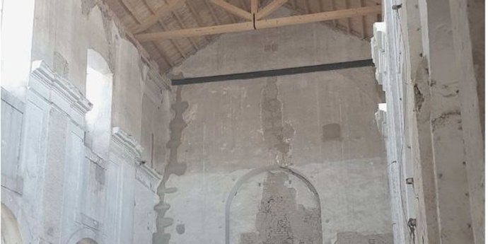 Archivo - Interior de San Laureano, en Sevilla.