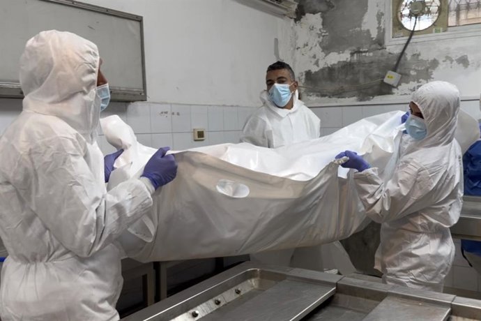 PALESTINA, FAIXA DE GAZA - 5 DE FEVEREIRO DE 2026: Israel entrega os corpos de palestinos através do Comitê Internacional da Cruz Vermelha (CICV), no Hospital Al-Shifa.