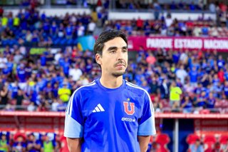 Futbol, Universidad de Chile vs Deportes Limache. Fecha 4, Liga de Primera 2026. El entrenador de Universidad de Chile Francisco Meneghini es fotografiado durante el partido de primera division disputado en el Estadio Nacional en Santiago,