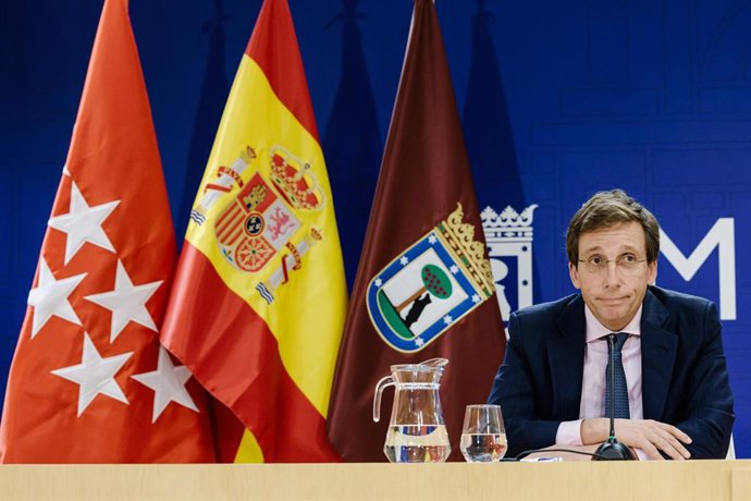 Archivo - El alcalde de Madrid, José Luis Martínez-Almeida, en la rueda de prensa posterior a la Junta de Gobierno