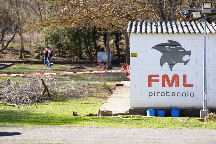 Empresa de Lataron en la que se ha producido una explosión con resultado de un muerto y un herido