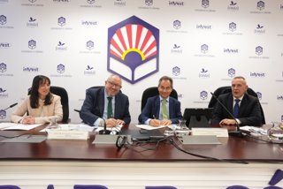 (Desde Izda.) Amanda García, Manuel Torralbo, Antonio Fernández Y Jesús Serrano, Durante La Firma Y Presentación Del Acuerdo Entre La Universidad De Córdoba E Iberdrola.